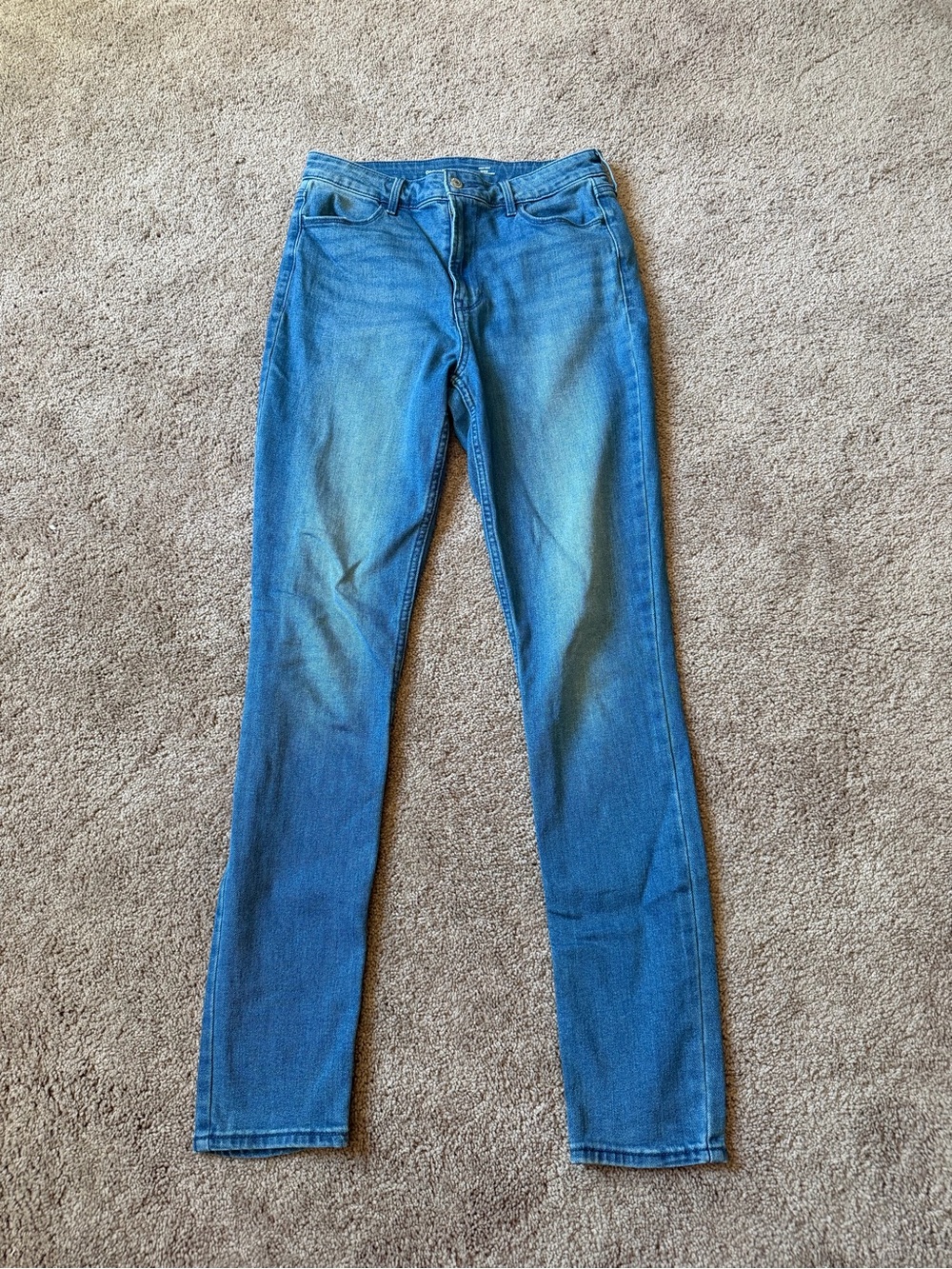 Old Navy Women's Slim Skinny Jeans in Medium Blue Wash